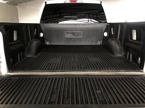 Used 2018 Ford F150 XLT image 12