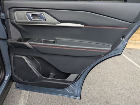 New 2026 Ford Explorer ST-Line image 34