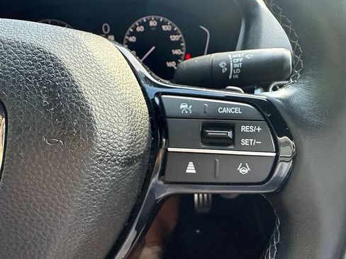 Used 2023 Honda Civic Sport image 15