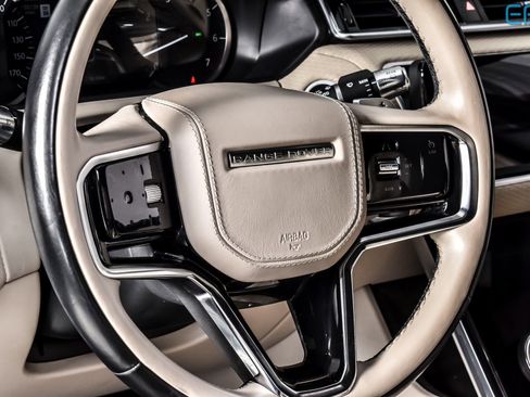 Used 2021 Land Rover Range Rover Velar R-Dynamic S image 18