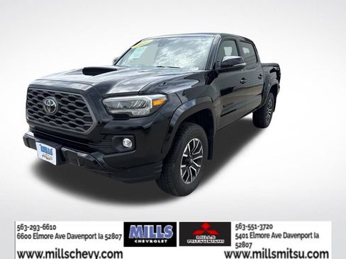 Used 2022 Toyota Tacoma TRD Sport w/ TRD Premium Sport Package AWD/4WD image 1
