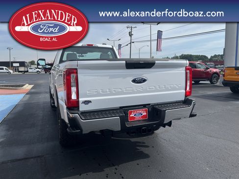 New 2026 Ford F250 XL w/ XL Off-Road Package AWD/4WD image 6