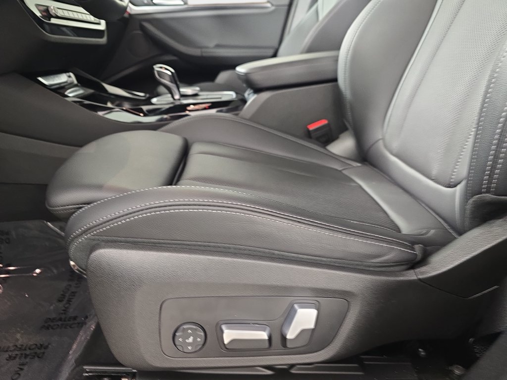 Used 2023 BMW X3 sDrive30i w/ Convenience Package RWD image 32