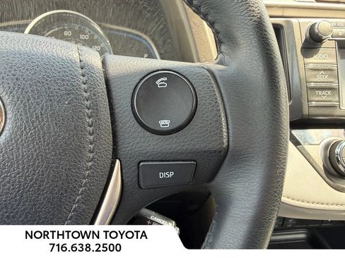 Used 2013 Toyota RAV4 Limited AWD/4WD image 18