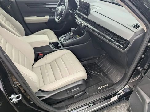 Used 2025 Honda CR-V EX-L image 12