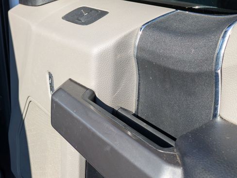 Used 2021 Ford F350 XLT image 33