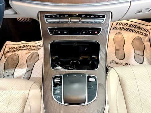 Used 2023 Mercedes-Benz E 350 4MATIC Sedan image 22