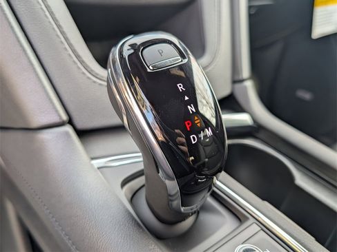 New 2026 Cadillac XT5 Luxury image 28