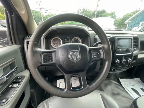 Used 2015 RAM 3500 Tradesman w/ Power & Remote Entry Group AWD/4WD image 11