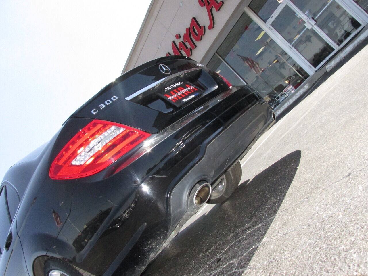 Used 2012 Mercedes-Benz C 300 4MATIC Sedan image 39