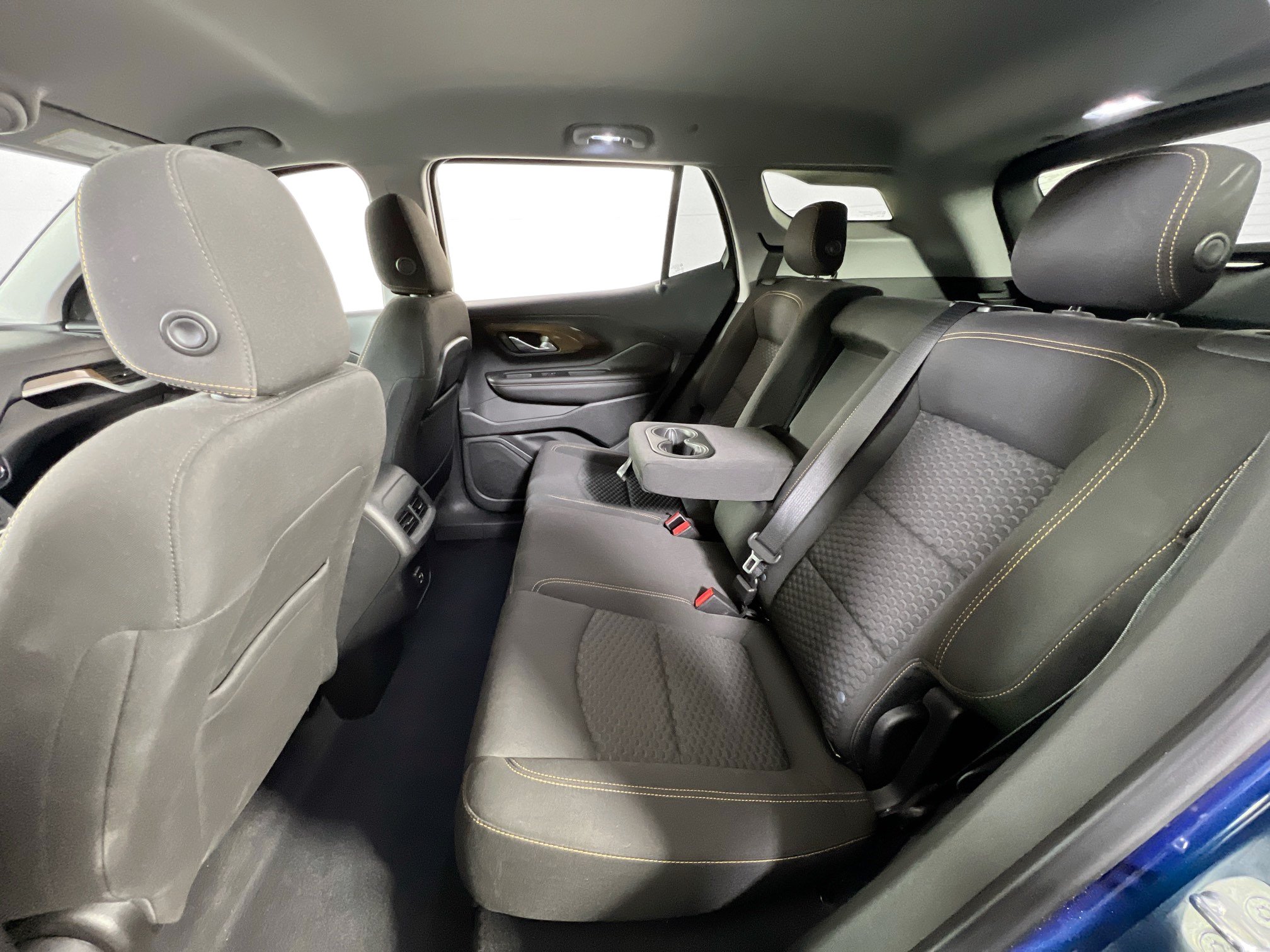 Used 2020 GMC Terrain SLE FWD image 22