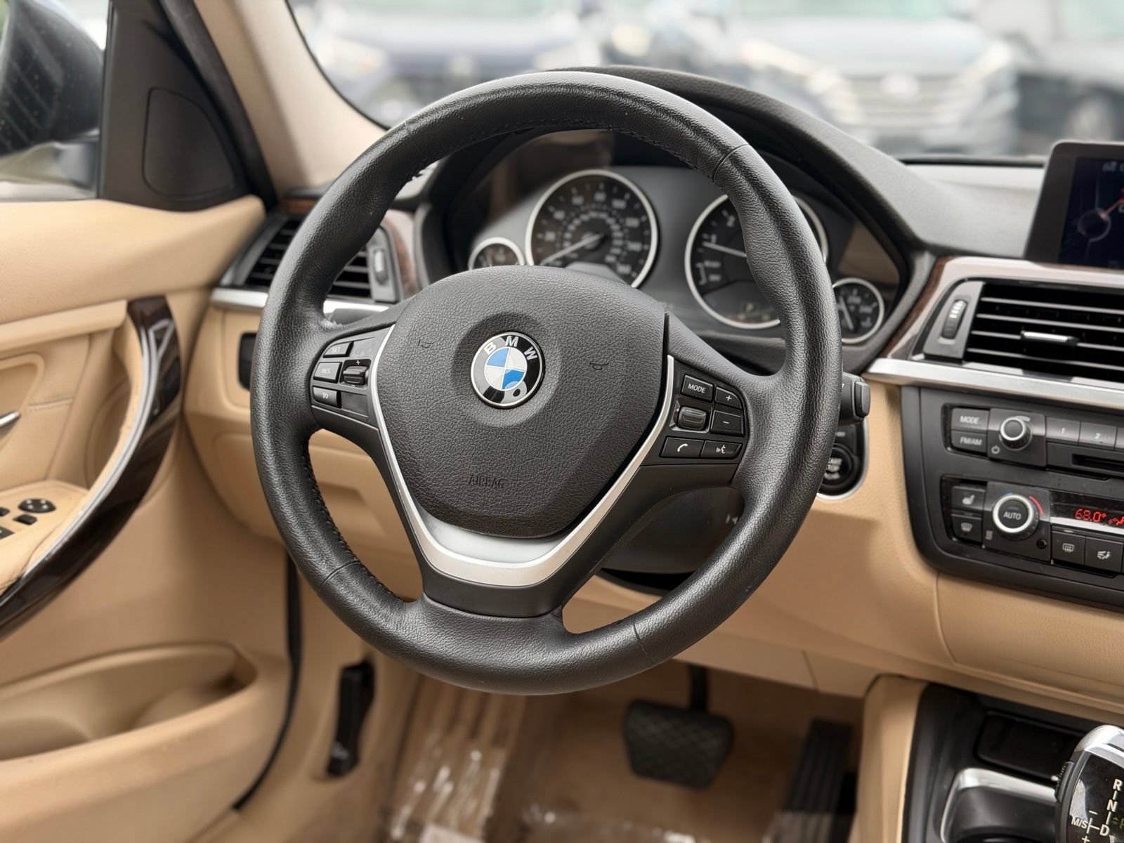 Used 2015 BMW 328i xDrive Sedan AWD/4WD image 37