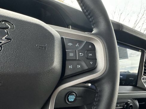 New 2025 Ford Bronco Badlands w/ Sasquatch Package image 16