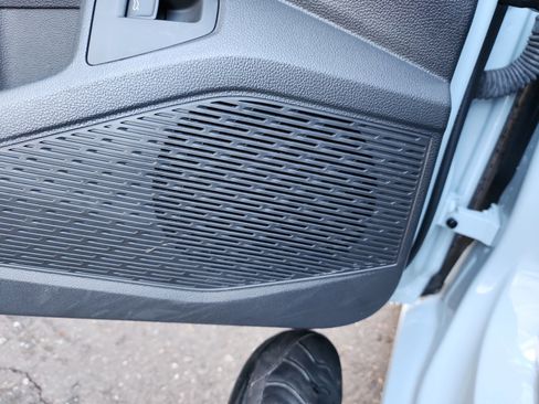 Certified 2025 Volkswagen Jetta SE image 27