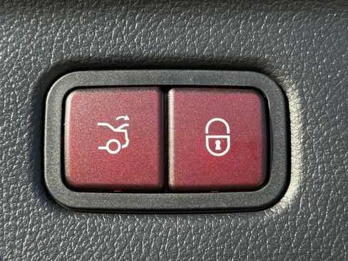 New 2026 Mercedes-Benz Maybach S 580 4MATIC image 13