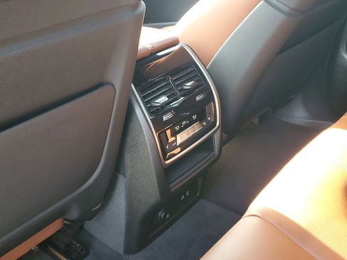 Certified 2025 BMW X5 M60i image 25