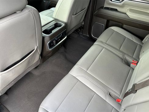 Used 2024 Chevrolet Silverado 3500 LTZ w/ LTZ Convenience Package image 13