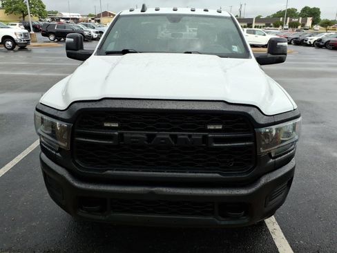 Used 2023 RAM 3500 Tradesman AWD/4WD image 2