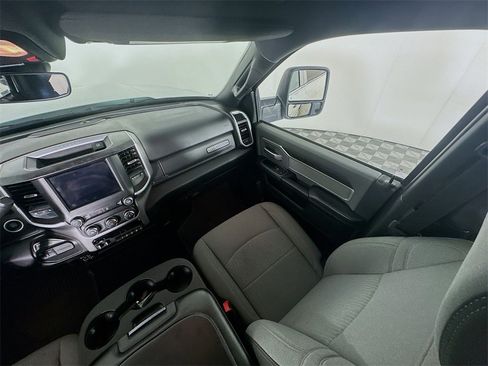 Used 2023 RAM 2500 Big Horn w/ Level 1 Equipment Group image 11