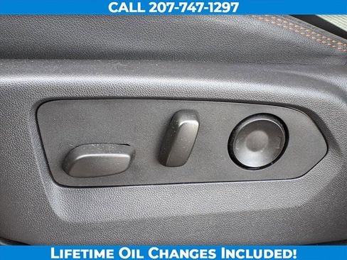 Used 2024 GMC Sierra 1500 AT4 w/ Technology Package image 13