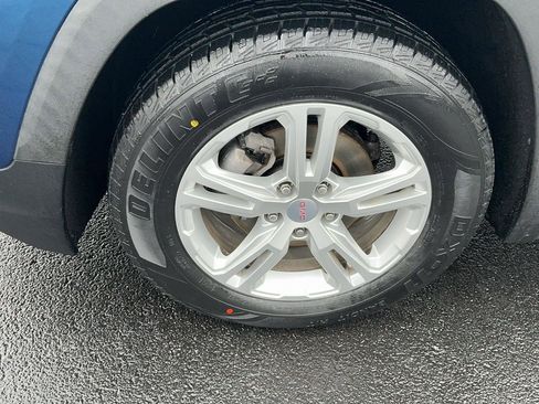 Used 2019 GMC Terrain SLE w/ Driver Convenience Package image 11