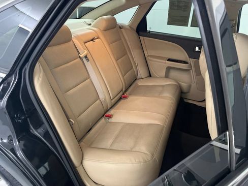 Used 2009 Ford Taurus SEL FWD image 19