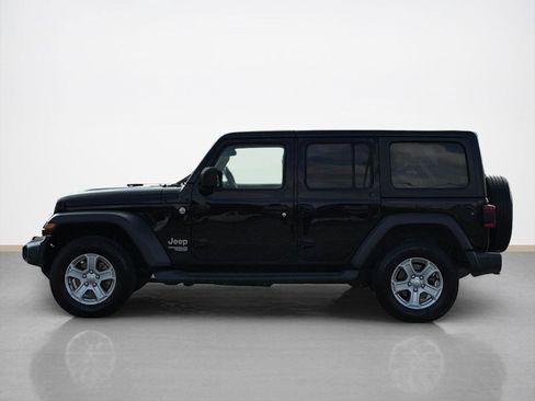 Used 2021 Jeep Wrangler Unlimited Sport image 4