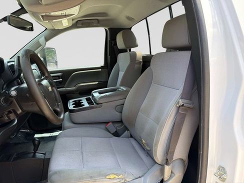 Used 2018 Chevrolet Silverado 1500 W/T w/ WT Fleet Convenience Package AWD/4WD image 17