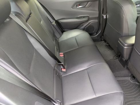 Used 2024 Toyota Prius XLE AWD/4WD image 33