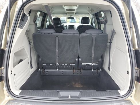 Used 2010 Dodge Grand Caravan SXT w/ Family Value Group image 9