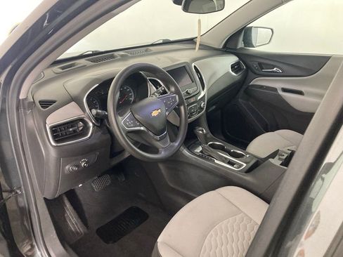 Used 2020 Chevrolet Equinox LS w/ LS Convenience Package image 13