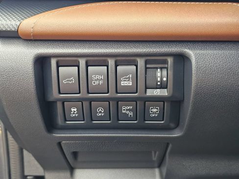 Used 2019 Subaru Forester Touring AWD/4WD image 25