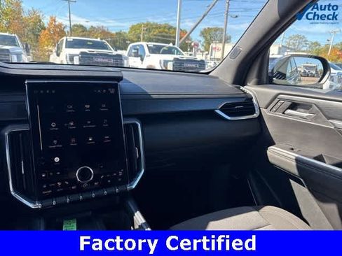 Certified 2025 GMC Acadia Elevation image 16