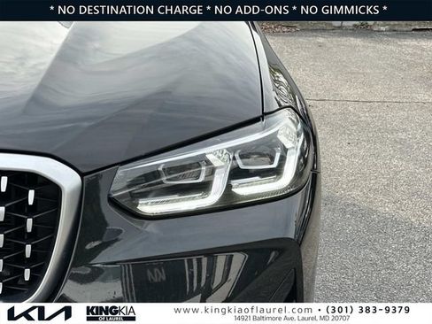 Used 2024 BMW X4 xDrive30i w/ Parking Assistance Package AWD/4WD image 28