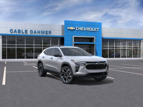 New 2026 Chevrolet Trax RS w/ Sunroof Package FWD image 15