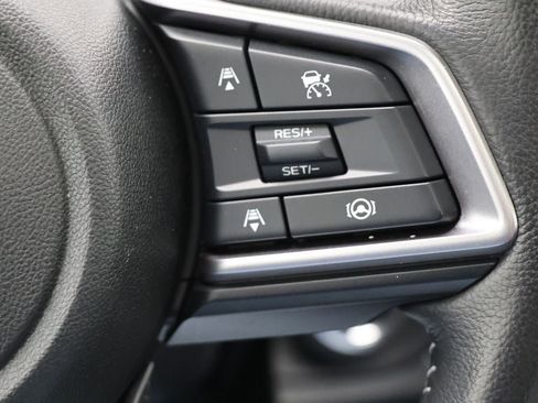 Used 2023 Subaru Outback Premium image 21