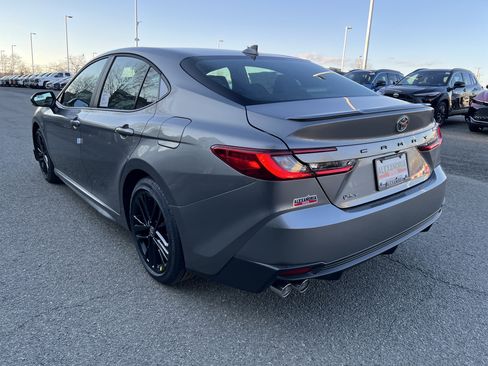 New 2026 Toyota Camry SE image 6