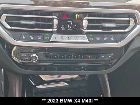 Used 2023 BMW X4 M40i AWD/4WD image 24