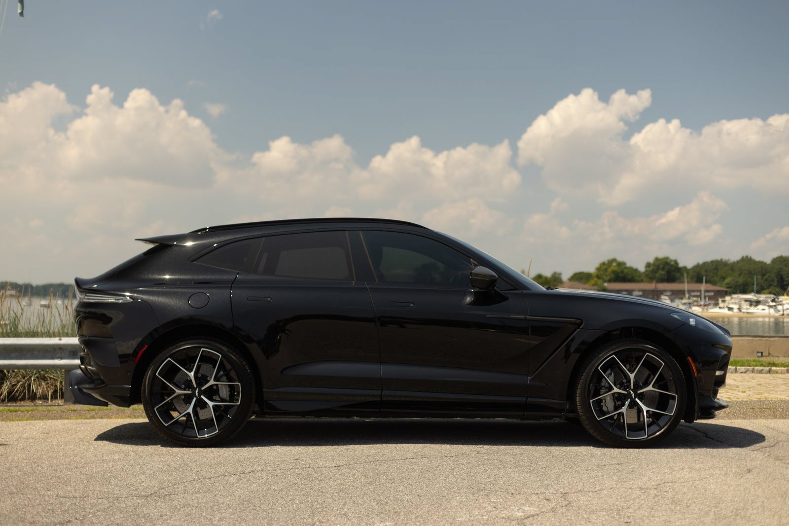 Used 2025 Aston Martin DBX 707 AWD/4WD image 56