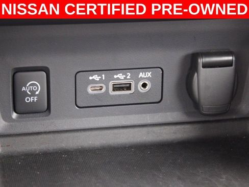 Certified 2024 Nissan Sentra SR image 38