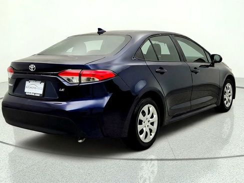 Used 2023 Toyota Corolla LE FWD image 5