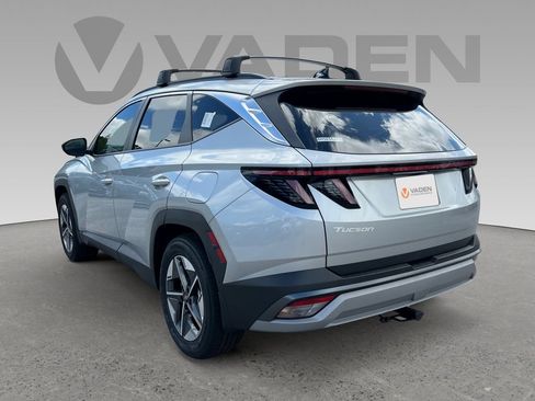 New 2025 Hyundai Tucson SEL image 3