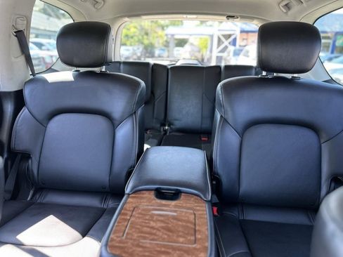 Used 2018 INFINITI QX80 Base image 35