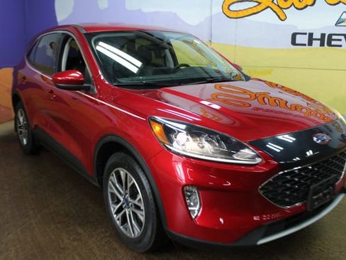 Used 2022 Ford Escape SEL w/ Technology Package image 4