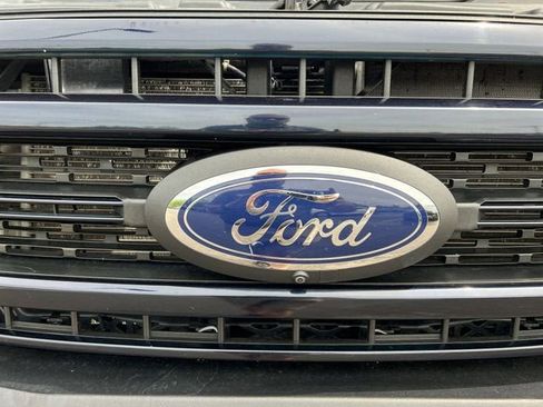 Used 2021 Ford F250 Lariat w/ Tremor Off-Road Package AWD/4WD image 32