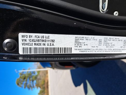 Used 2022 Jeep Wagoneer Series II image 34