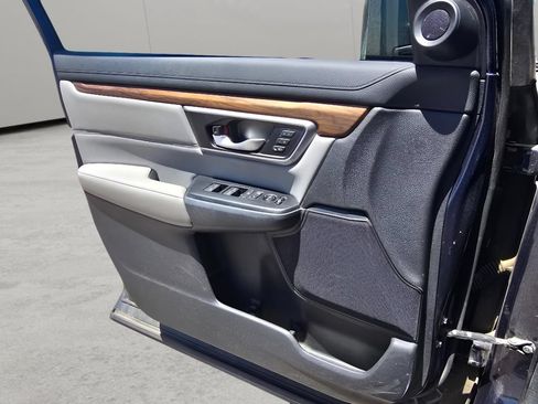 Used 2018 Honda CR-V EX-L image 14