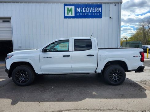 New 2026 Chevrolet Colorado W/T w/ WT Custom Package AWD/4WD image 2