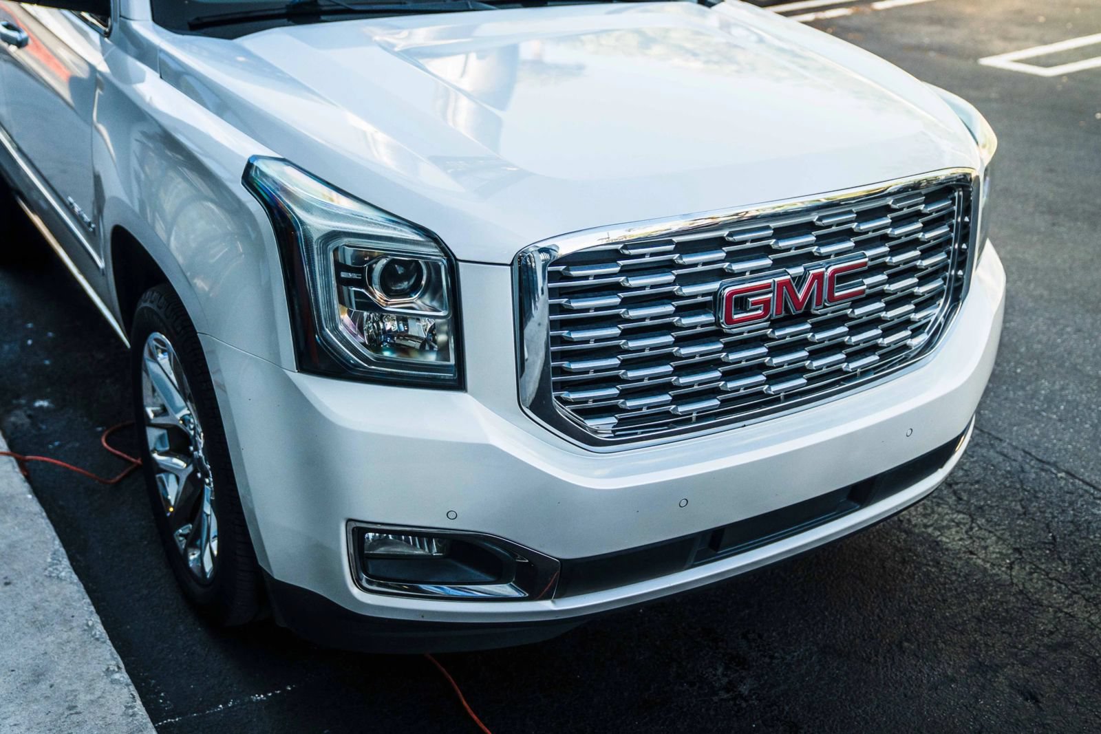Used 2018 GMC Yukon Denali w/ Open Road Package RWD image 6