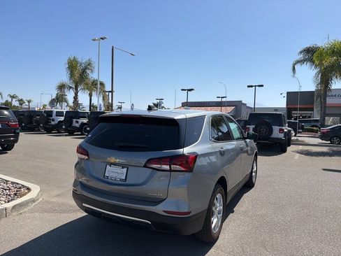 Used 2024 Chevrolet Equinox LT AWD/4WD image 8